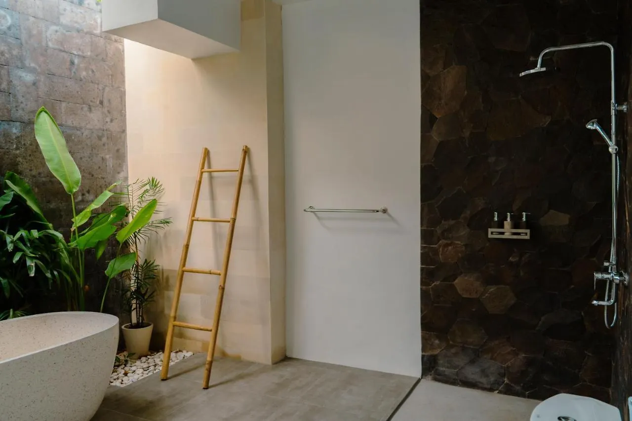 Villa Eldborg 2 세미냑